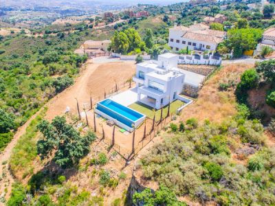 Villa en La Mairena, Marbella