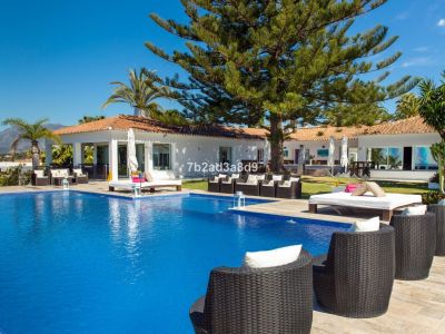 Villa in Elviria, Marbella