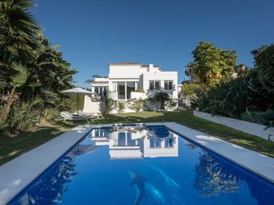 Villa in Las Brisas, Marbella