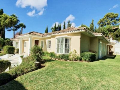Villa in Marbella Golden Mile, Marbella