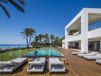 Villa in Mirador del Paraiso, Benahavis