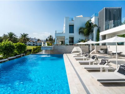 Villa en Nueva Andalucia, Marbella