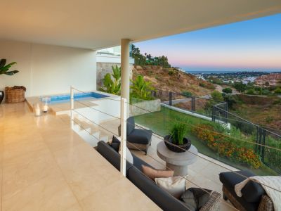 Ground Floor Apartment in Nueva Andalucia, Marbella