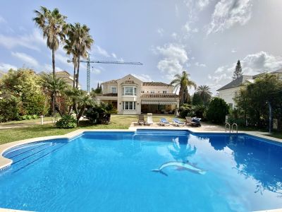 Villa in El Rosario, Marbella