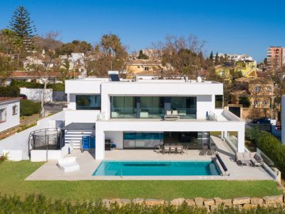 Villa in Benalmadena Costa, Benalmadena