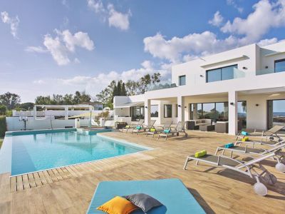 Villa in Elviria, Marbella