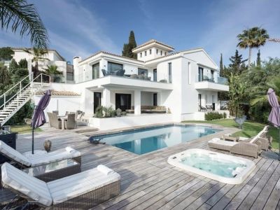 Villa en El Rosario, Marbella
