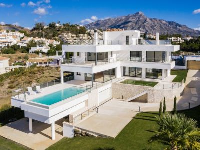 Villa in Nueva Andalucia, Marbella