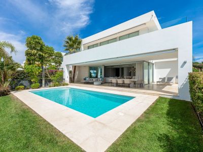 Villa en Rio Real, Marbella