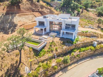 Villa in La Mairena, Marbella