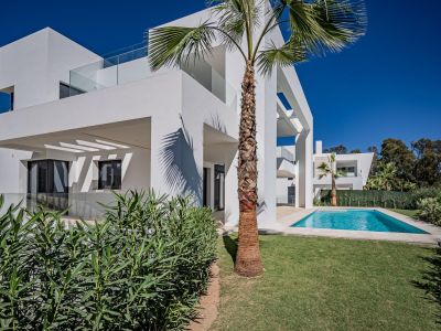 Villa in El Paraiso, Estepona