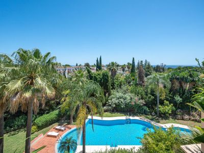 Apartment in Marbella Golden Mile, Marbella