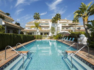 Villa en Marbella Golden Mile, Marbella