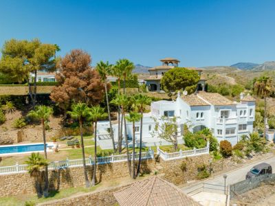 Villa in El Paraiso, Estepona