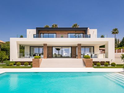 Villa in Nueva Andalucia, Marbella