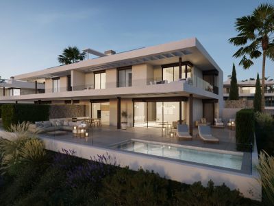 Semi Detached Villa in Marbella East, Marbella