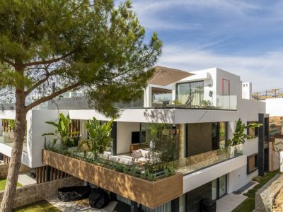 Duplex Penthouse in Cabopino, Marbella