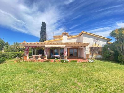 Villa en El Rosario, Marbella