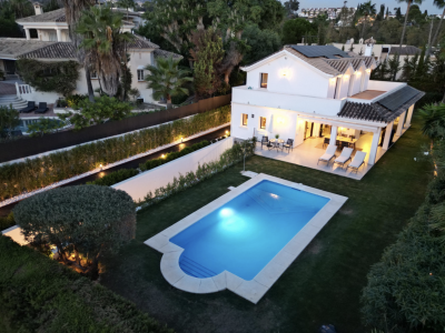 Villa in Nueva Andalucia, Marbella