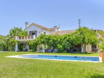 Villa in El Rosario, Marbella
