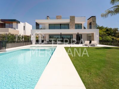 Villa in Nueva Andalucia, Marbella