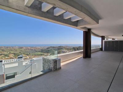 Apartment in Real de La Quinta, Benahavis