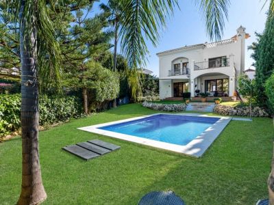 Villa in Estepona