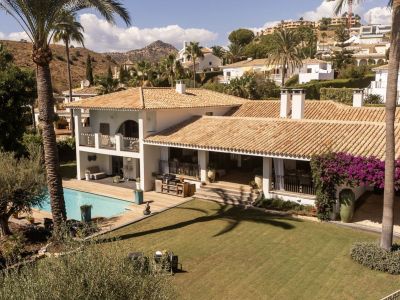Villa in El Paraiso, Estepona
