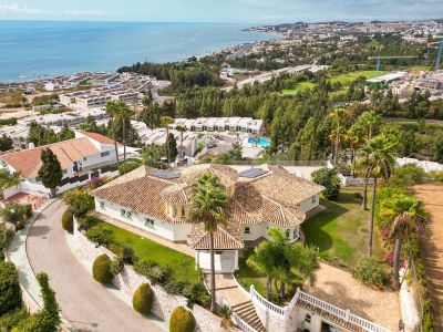 Villa in El Chaparral, Mijas Costa