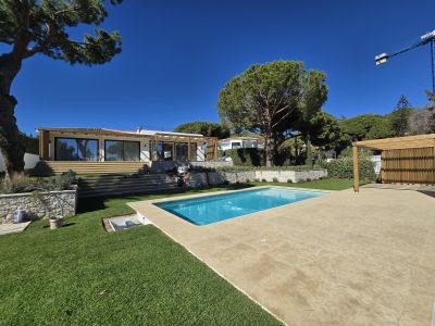 Villa in Elviria, Marbella