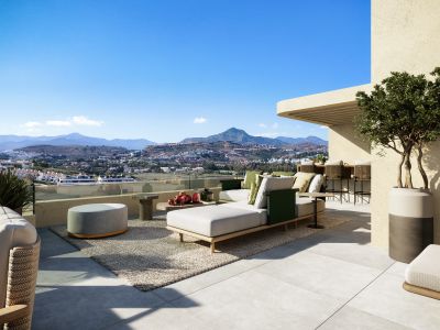 Duplex Penthouse in New Golden Mile, Estepona
