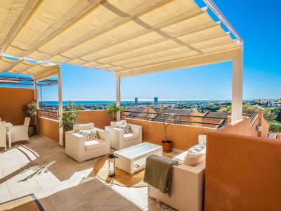 Penthouse in Elviria, Marbella