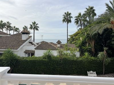 Villa in Bahia de Marbella, Marbella