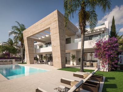 Villa in New Golden Mile, Estepona
