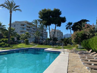 Apartamento en Atalaya Golf, Estepona