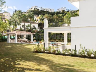 Villa in Los Arqueros, Benahavis