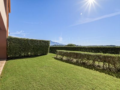 Ground Floor Apartment in Benatalaya, Estepona