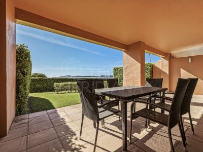 Ground Floor Apartment in Benatalaya, Estepona
