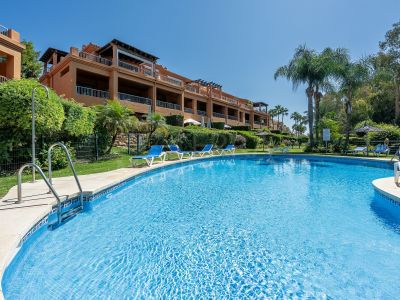 Ground Floor Apartment in Benatalaya, Estepona
