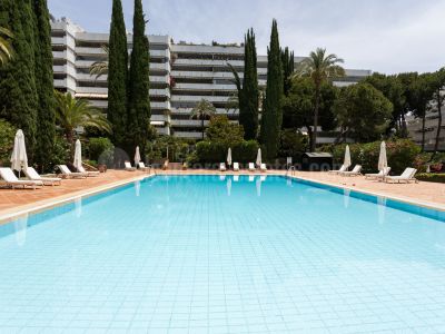 Apartamento en Don Gonzalo, Marbella