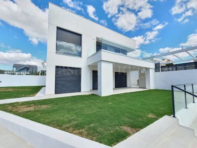 House in Los Hidalgos, Manilva