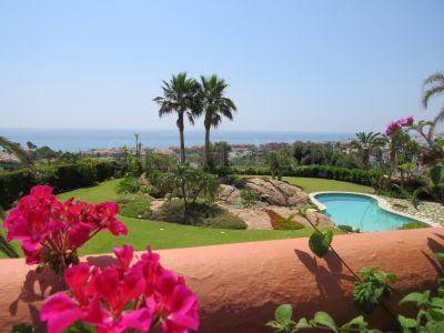 Villa in La Duquesa Golf, Manilva