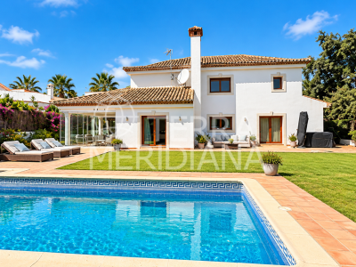 Villa in Sotogrande Costa, Sotogrande