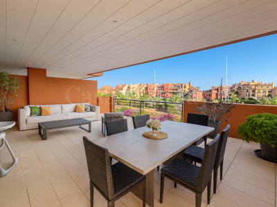 Apartment in Sotogrande Marina, Sotogrande