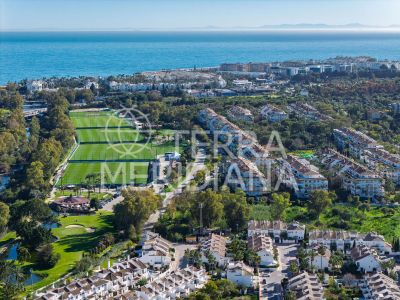 Town House in Los Naranjos de Marbella, Marbella