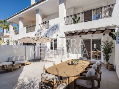 Town House in Los Naranjos de Marbella, Marbella