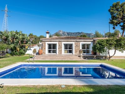 Villa en La Carolina, Marbella