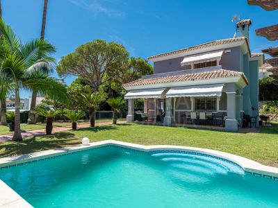 Villa in Monte Biarritz, Estepona