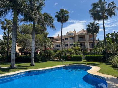 Apartamento en Las Mimosas, Marbella