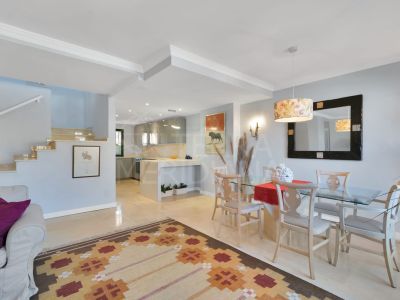 Penthouse in Monte Biarritz, Estepona